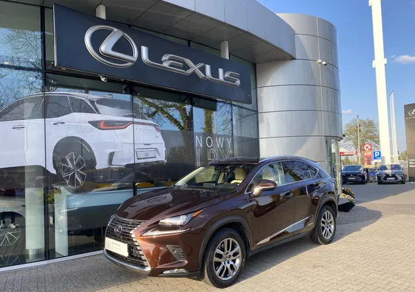 mazowieckie Lexus NX cena 142999 przebieg: 82943, rok produkcji 2017 z Siemianowice Śląskie